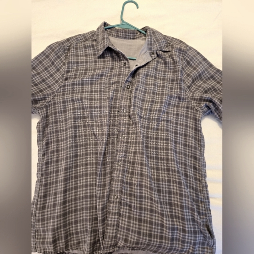 Royal Robbins Reversible and Super Soft  Gray Plaid Shirt Size Large